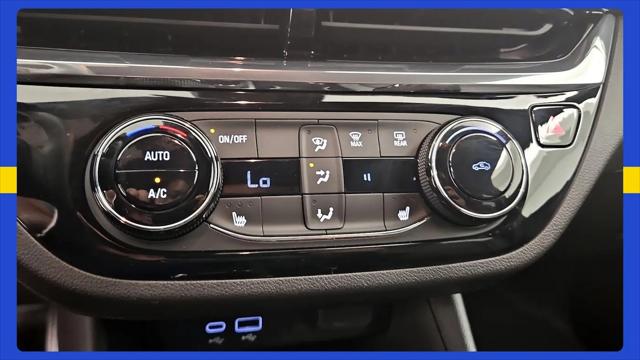 2025 Buick NV Sport Touring FWD