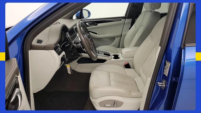 2020 Porsche Macan Macan