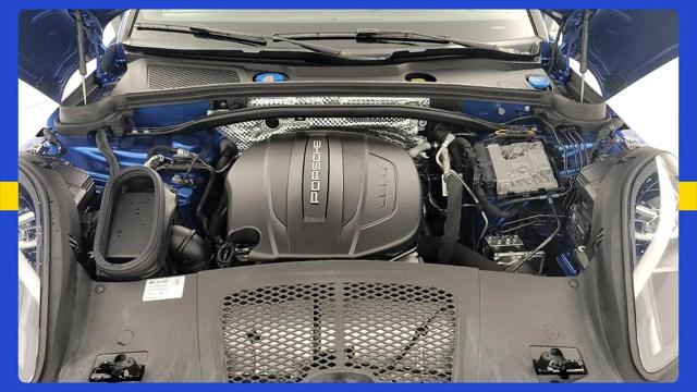 2020 Porsche Macan Macan