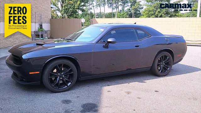 2016 Dodge Challenger SXT Plus