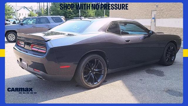 2016 Dodge Challenger SXT Plus
