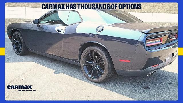 2016 Dodge Challenger SXT Plus