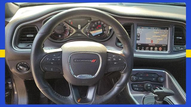 2016 Dodge Challenger SXT Plus