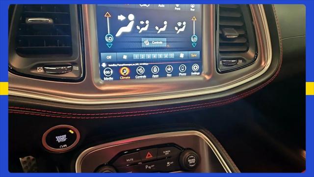2021 Dodge Challenger SXT