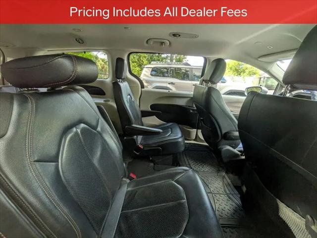 2019 Chrysler Pacifica Touring L