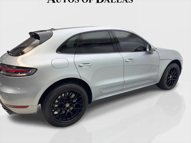 2021 Porsche Macan Turbo