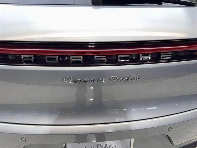 2021 Porsche Macan Turbo