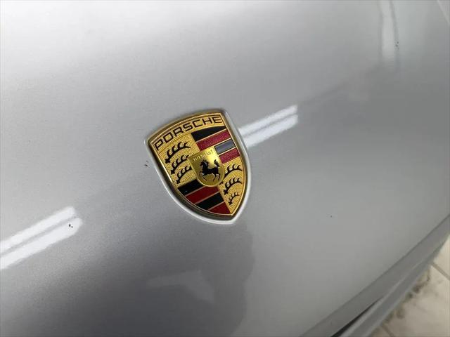 2021 Porsche Macan Turbo