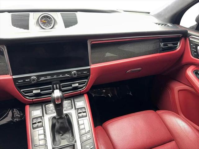 2021 Porsche Macan Turbo