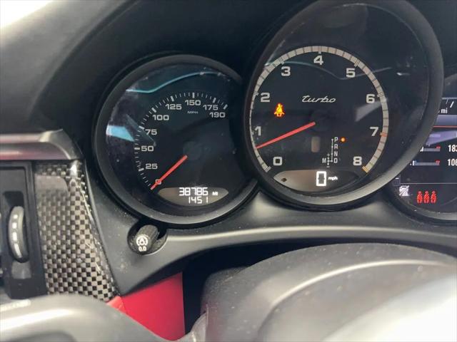 2021 Porsche Macan Turbo