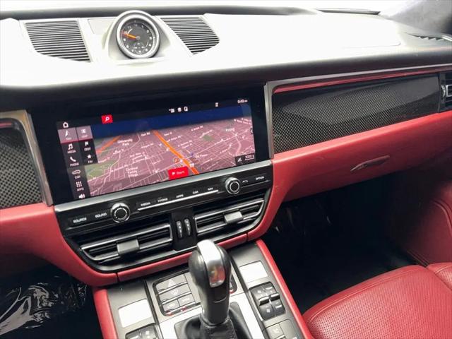 2021 Porsche Macan Turbo