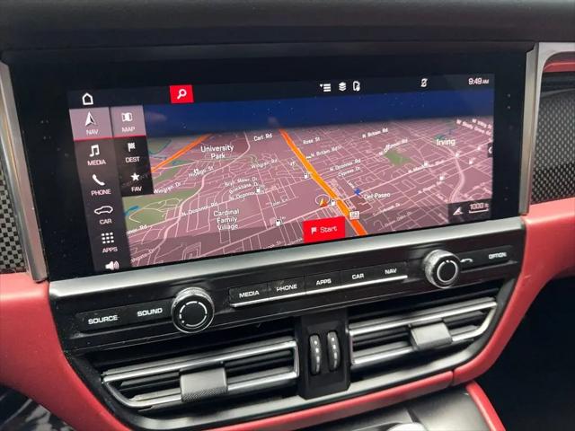 2021 Porsche Macan Turbo