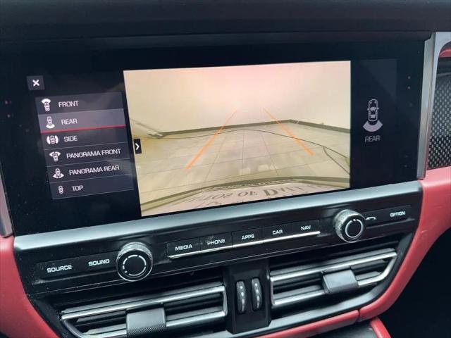 2021 Porsche Macan Turbo