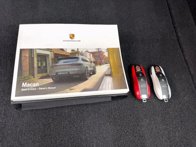 2021 Porsche Macan Turbo