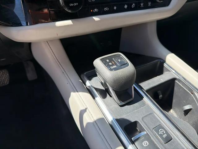 2023 Nissan Pathfinder SV 4WD