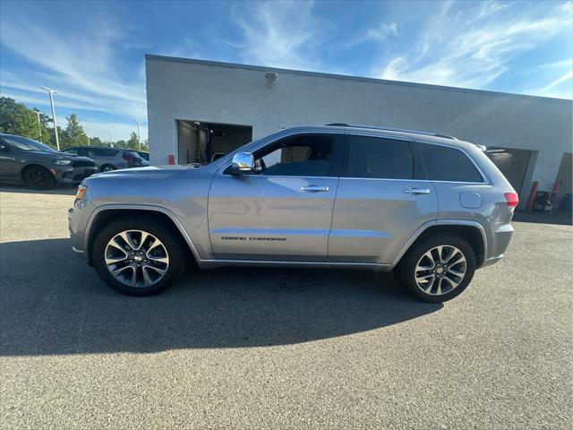 2017 Jeep Grand Cherokee Overland 4x4 2017 Jeep Grand Cherokee Overland 4x4