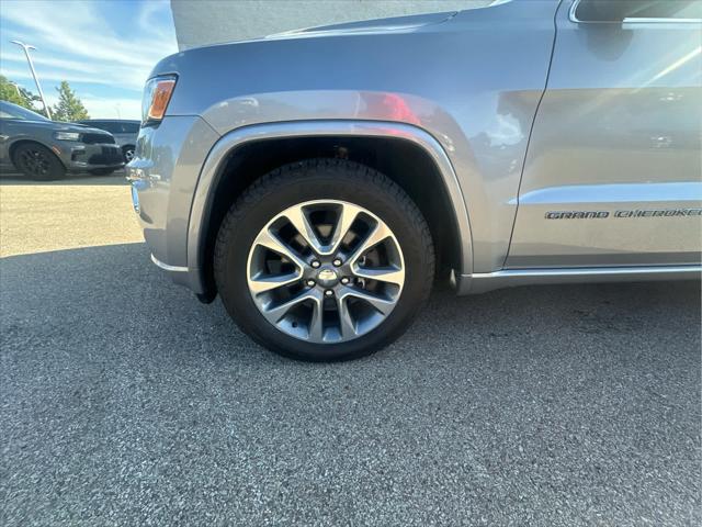 2017 Jeep Grand Cherokee Overland 4x4 2017 Jeep Grand Cherokee Overland 4x4