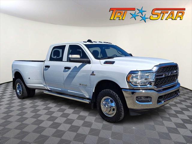 2022 RAM 3500 Tradesman Crew Cab 4x4 8 Box 2022 RAM 3500 Tradesman Crew Cab 4x4 8 Box