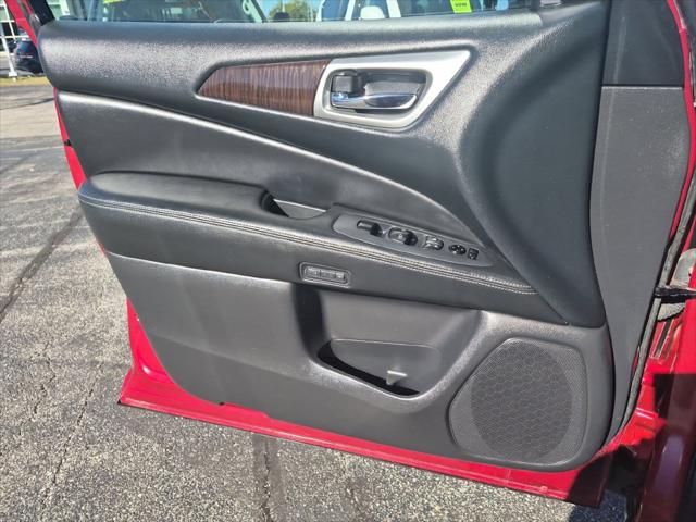2015 Nissan Pathfinder SL