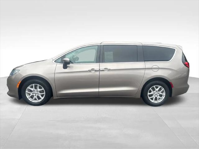 2017 Chrysler Pacifica LX