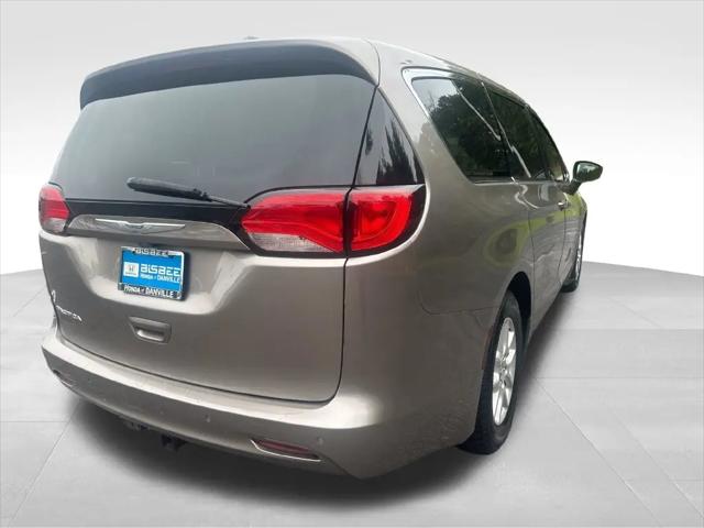 2017 Chrysler Pacifica LX