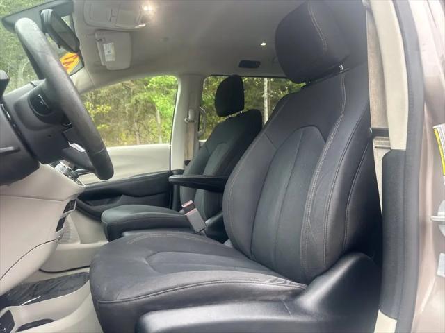 2017 Chrysler Pacifica LX