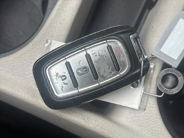 2017 Chrysler Pacifica LX