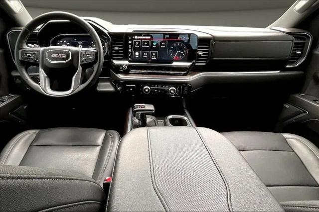 2023 GMC Sierra 1500 2WD Crew Cab Short Box SLT