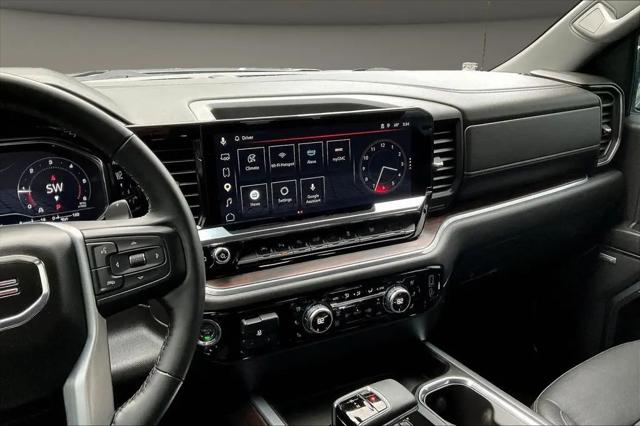 2023 GMC Sierra 1500 2WD Crew Cab Short Box SLT