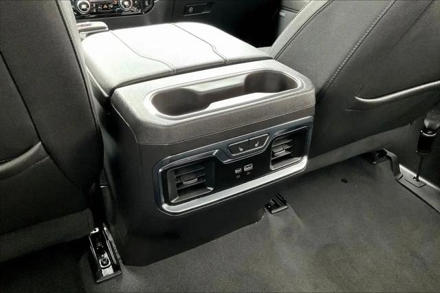 2023 GMC Sierra 1500 2WD Crew Cab Short Box SLT