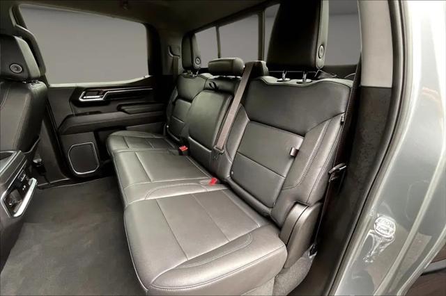 2023 GMC Sierra 1500 2WD Crew Cab Short Box SLT