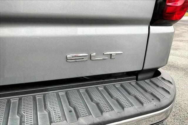 2023 GMC Sierra 1500 2WD Crew Cab Short Box SLT