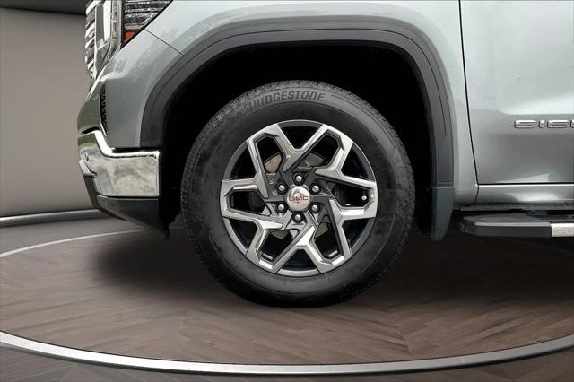 2023 GMC Sierra 1500 2WD Crew Cab Short Box SLT