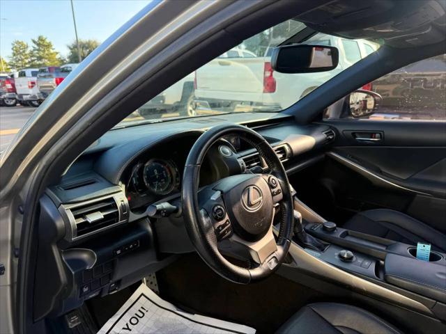 2016 Lexus IS 200t IS 200t