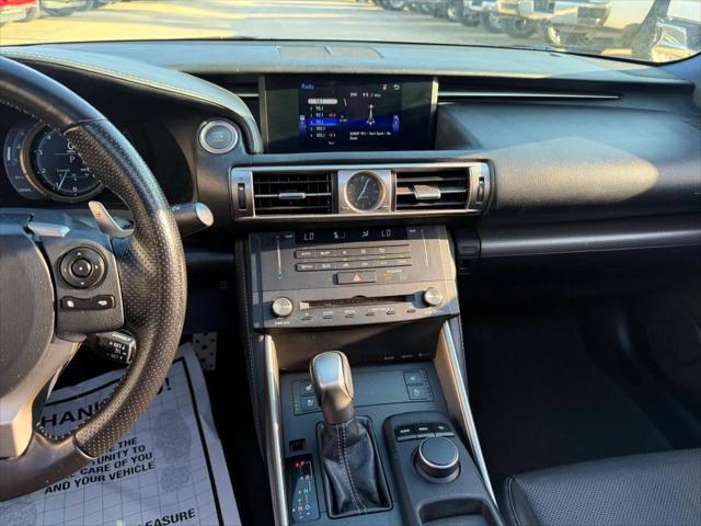 2016 Lexus IS 200t IS 200t
