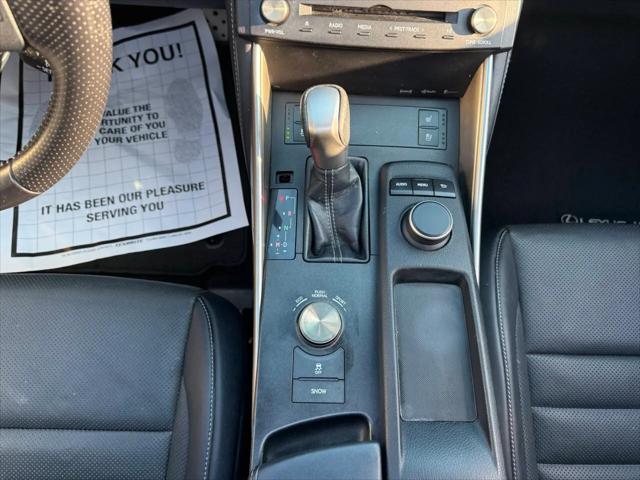 2016 Lexus IS 200t IS 200t
