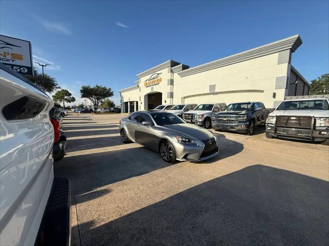 2016 Lexus IS 200t IS 200t