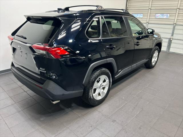 2021 Toyota RAV4 Hybrid XLE 2021 Toyota RAV4 Hybrid XLE