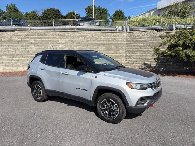 2025 Jeep Compass Trailhawk 4x4 2025 Jeep Compass Trailhawk 4x4