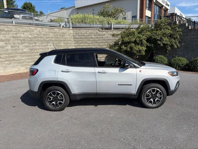 2025 Jeep Compass Trailhawk 4x4 2025 Jeep Compass Trailhawk 4x4