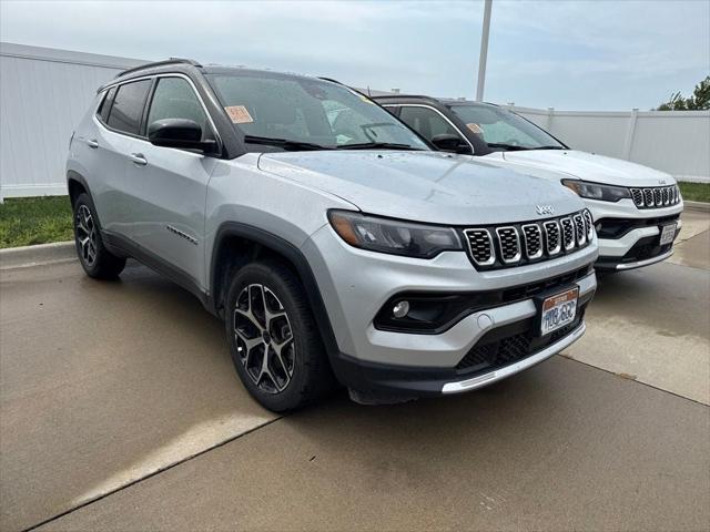 2025 Jeep Compass Limited 4x4 for sale in Waukee, IA