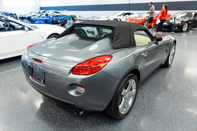 2006 Pontiac Solstice Base