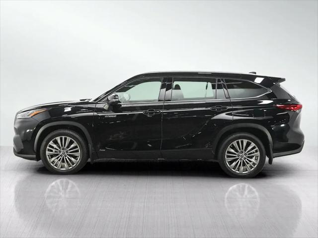 2020 Toyota Highlander Hybrid Platinum