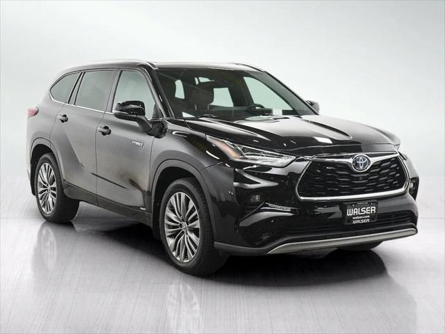 2020 Toyota Highlander Hybrid Platinum