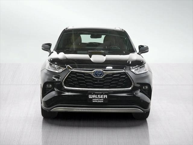 2020 Toyota Highlander Hybrid Platinum