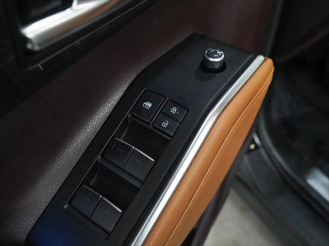 2020 Toyota Highlander Hybrid Platinum