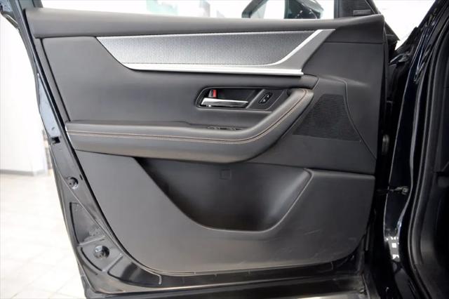 2024 Mazda X-90 Premium