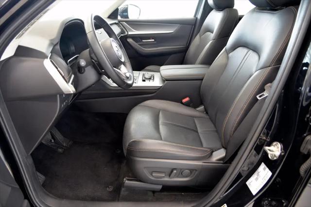 2024 Mazda X-90 Premium