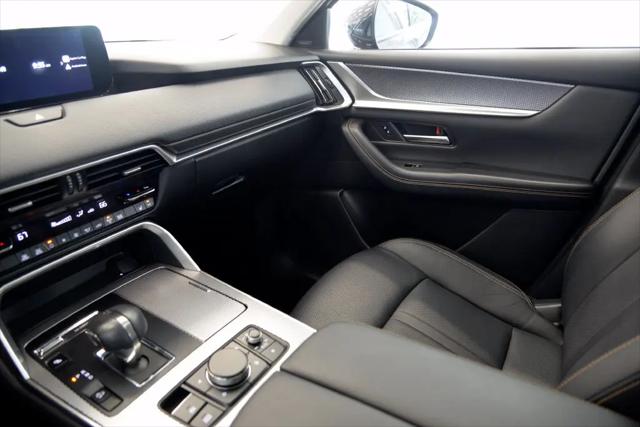 2024 Mazda X-90 Premium