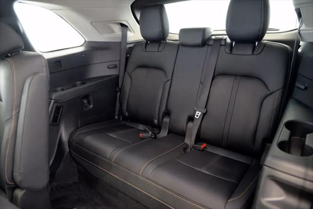 2024 Mazda X-90 Premium